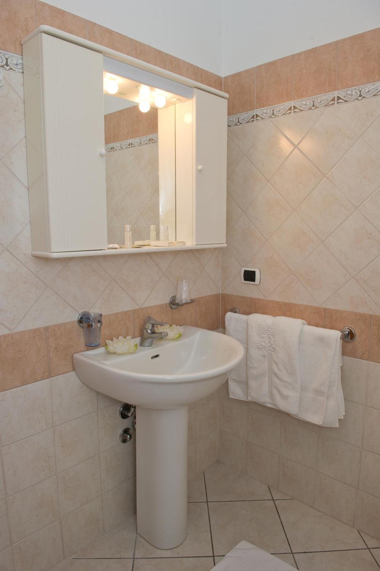 Apartmán Residenza Raggio Riccione Exteriér fotografie